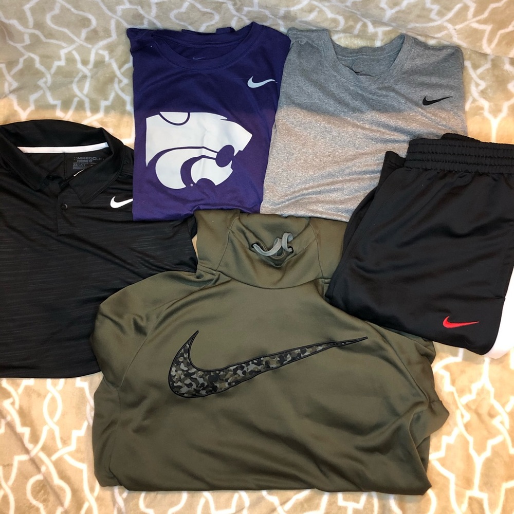 Lot of Men’s Nike Clothing